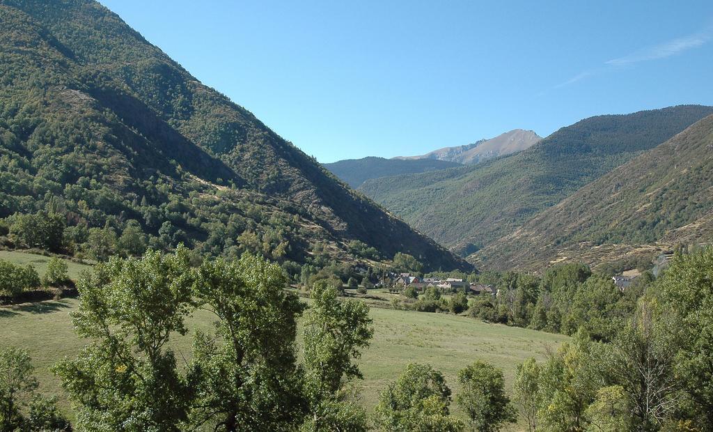 Apartmán Apartamento Casovall Esterri d'Àneu Exteriér fotografie