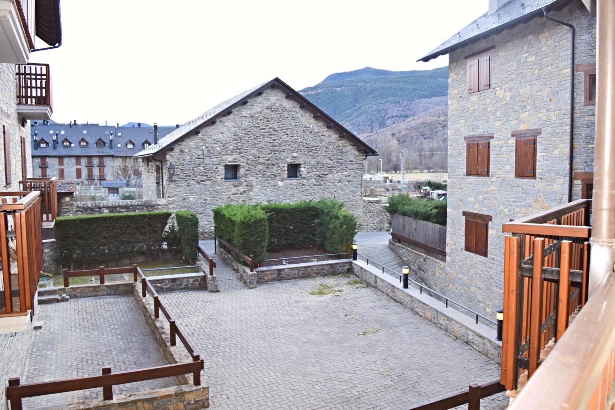 Apartmán Apartamento Casovall Esterri d'Àneu Exteriér fotografie